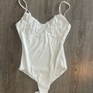 Princess Polly Bodysuit Size 4